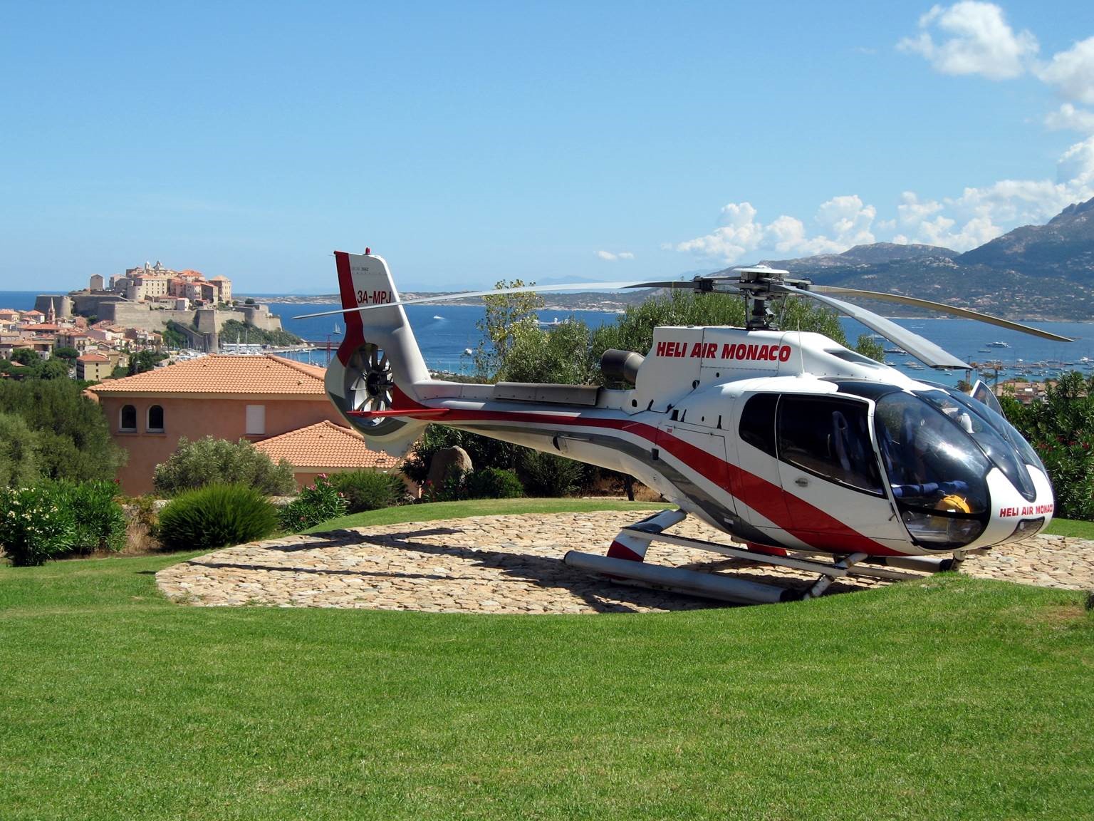 Heli Corse - Helicopter to Calvi - Héli Air Monaco
